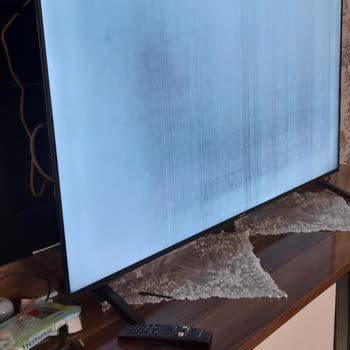 Sunny Televizyon Memnuniyetsizlik Umursamazlık