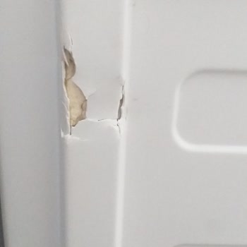 Beko Buzdolabı Düşük Kalite Malzeme Kullanımı Ve Üretim Hatası