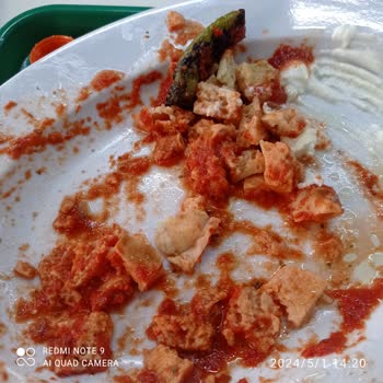 Meram Express Ekrem Coşkun İskender Tat Yok Tereyağı Yok Ekmek Hamur