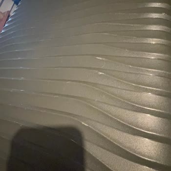 Samsonite Markası Kötü Malzeme İle Yapılan Bavul