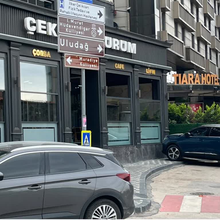 Çekirge Dürüm Bursa Çekirge Meydanı'nda Park Engeli Ve Mağduriyet