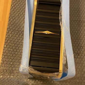 Azra Home Living falsche Lieferung von Sofa, Esstisch & Kaminsims - Keine Antwort nach Zahlung!