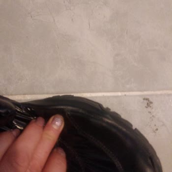 Guja Ayakkabı Ayakkabılarım Yırtıldı Açıldı Çatladı