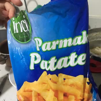 Şok Marketler Dondurulmuş Patates Paketinde Böcek Bulundu