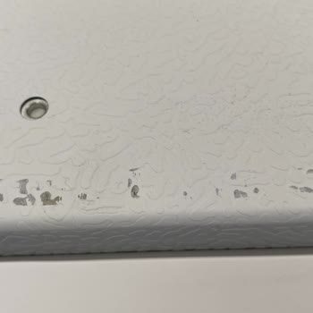 Arçelik Marka Buzdolabı Üretim Hatası Veya Gelirken Çizilmesi