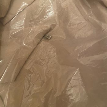 Modanisa Kuş Dışkısı İle Sipariş Gönderdi
