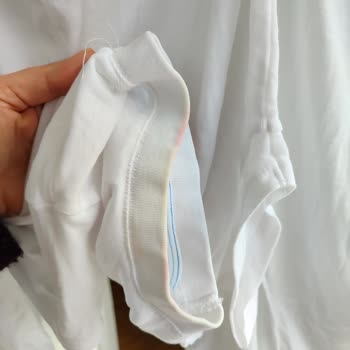 Ace Yeni Tişörtlerim Çamaşır Suyunda Pembeye Döndü!