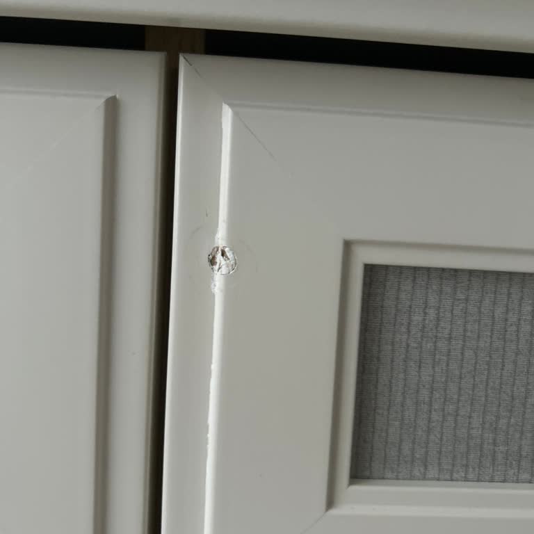 Doğtaş Bahçeşehir Mobilyacılar Çarşısı Şubesi Delik Şifonyer