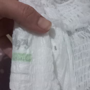 Sleepy Natural Külot Bebek Bezinin Dikişli Kısmının İçinde Sinek Çıktı
