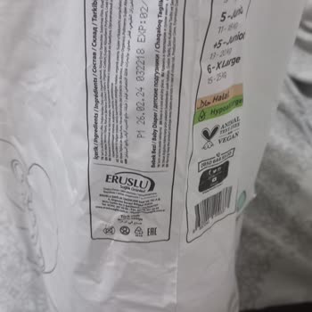 Sleepy Natural Külot Bebek Bezinin Dikişli Kısmının İçinde Sinek Çıktı