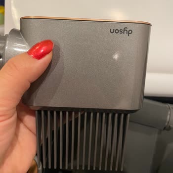 Dyson Airwrap Setinde Üretim Hatası Sorunu