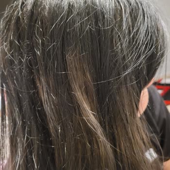 Palette Sarı Boyadan Siyah Renk Çıktı