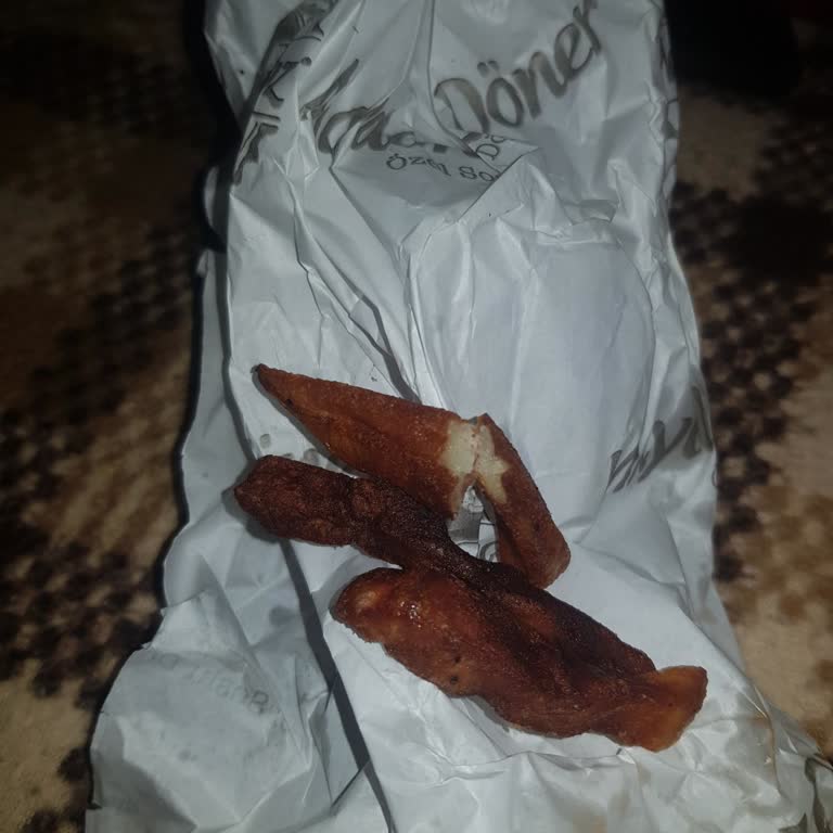 Maydonoz Döner İzmir Seferihisar Şubesi Kömür Yemiş Gibi Oldum