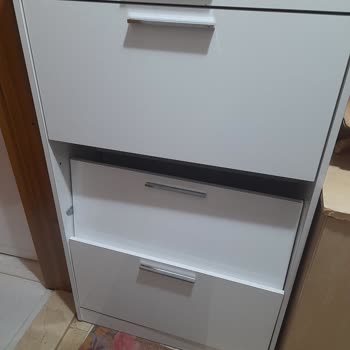 Adore Ayakkabılıkta 3 Rafın Birden Kırılması Ve Yedek Parça Sorunu