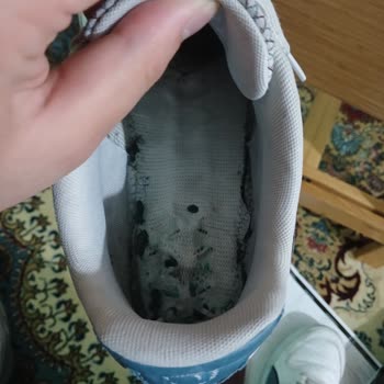 Puma Caven Retro Ayakkabımın Tabanı Yırtıldı