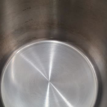 Fissler 6lt Düdüklü Tencere... İlk Kullanımda Ki Leke Sorunsalı...