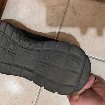 Skechers Kalitesiz Ayakkabı Satıyor