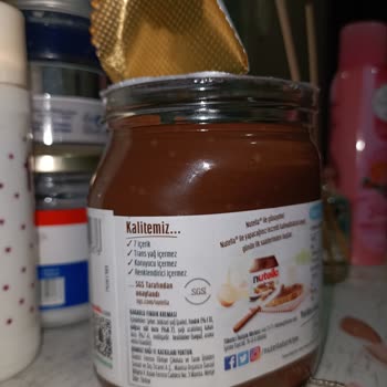 Nutella Üstünde Topakçıklar Çıktı