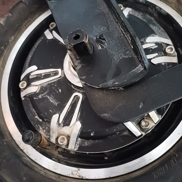 Onvo Arka Teker Somun Ve Pul Düşmesi