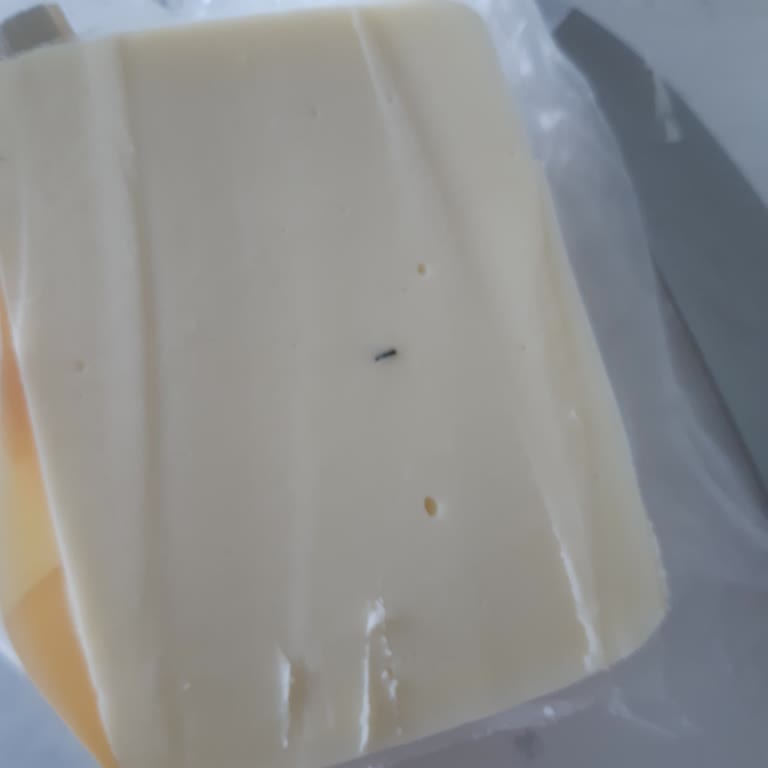 Ahir Kaşar Peynirden Bilinmeyen Nesne Çıktı