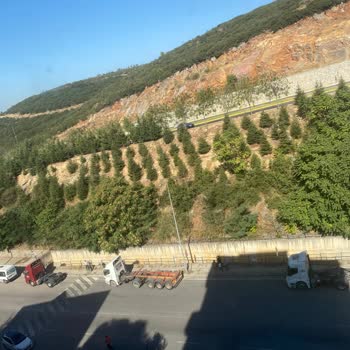 Gebze Belediyesi Köşklüçeşme Mahalle Önünde Tır Eğitimi Veriliyor Sesten Bıktık Artık!