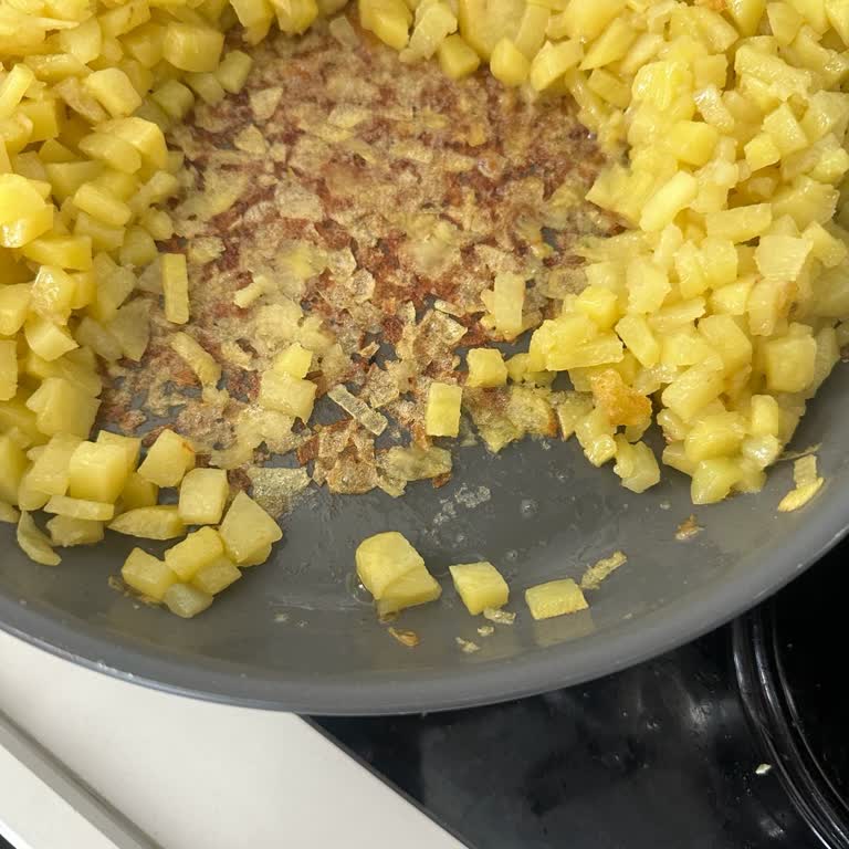 Tefal Ceramic Renew Pan False Non-Stick Claims