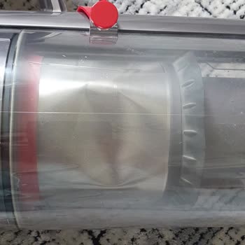 Dyson V15 İç Metali Eğildi