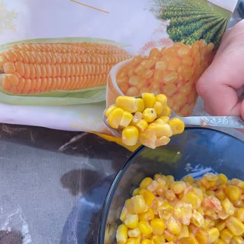 BİM Dondurulmuş Süt Mısırda Böcek Çıktı