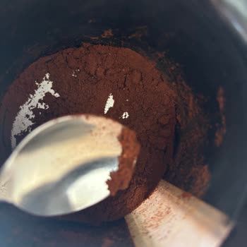 Kahve Dünyası Kahvesi İçinde Plastik Görünümlü Bir Şeyler Var