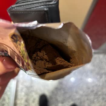 Kahve Dünyası Kahvesi İçinde Plastik Görünümlü Bir Şeyler Var