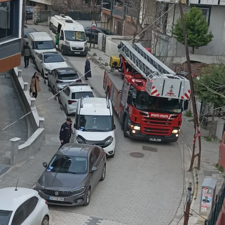 Boğaziçi Elektrik - BEDAŞ Direk Ve Kabloların Düzenlenmesi