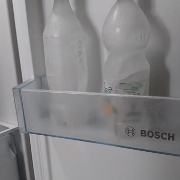Bosch Buzdolabı Soğutucu Kısmi Donduruyor, Defalarca Bozuldu