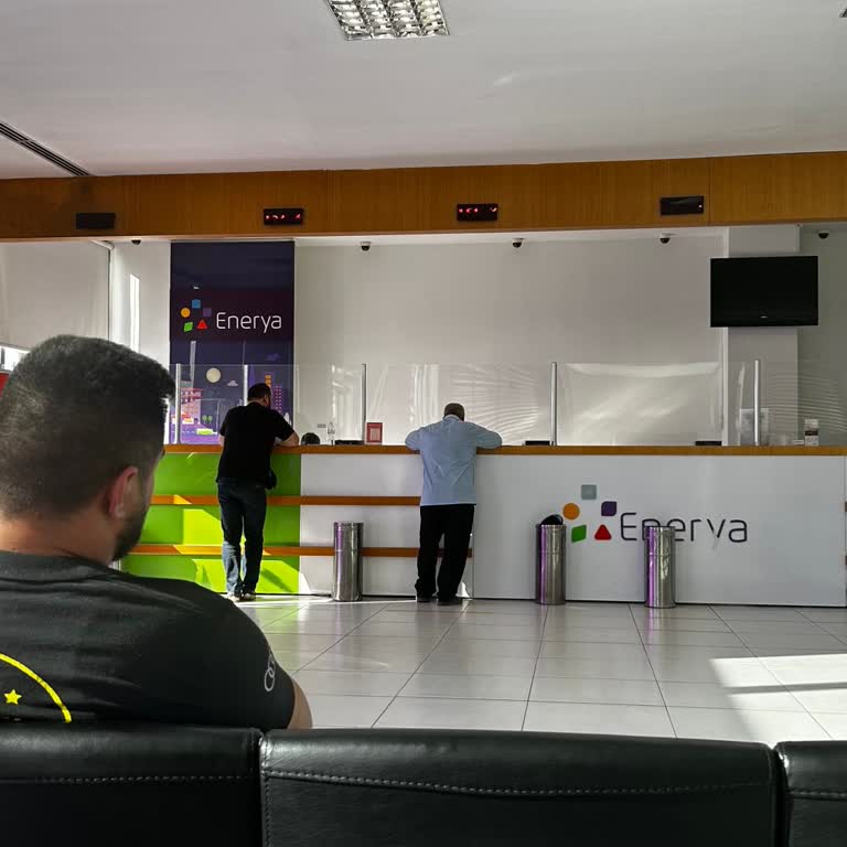 Enerya Denizli'de Hizmet Yetersizliği