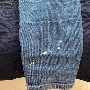 Şok Market Sorumsuzluğu Patlamış Çamaşır Suyundan Kıyafetlerimiz Çöp