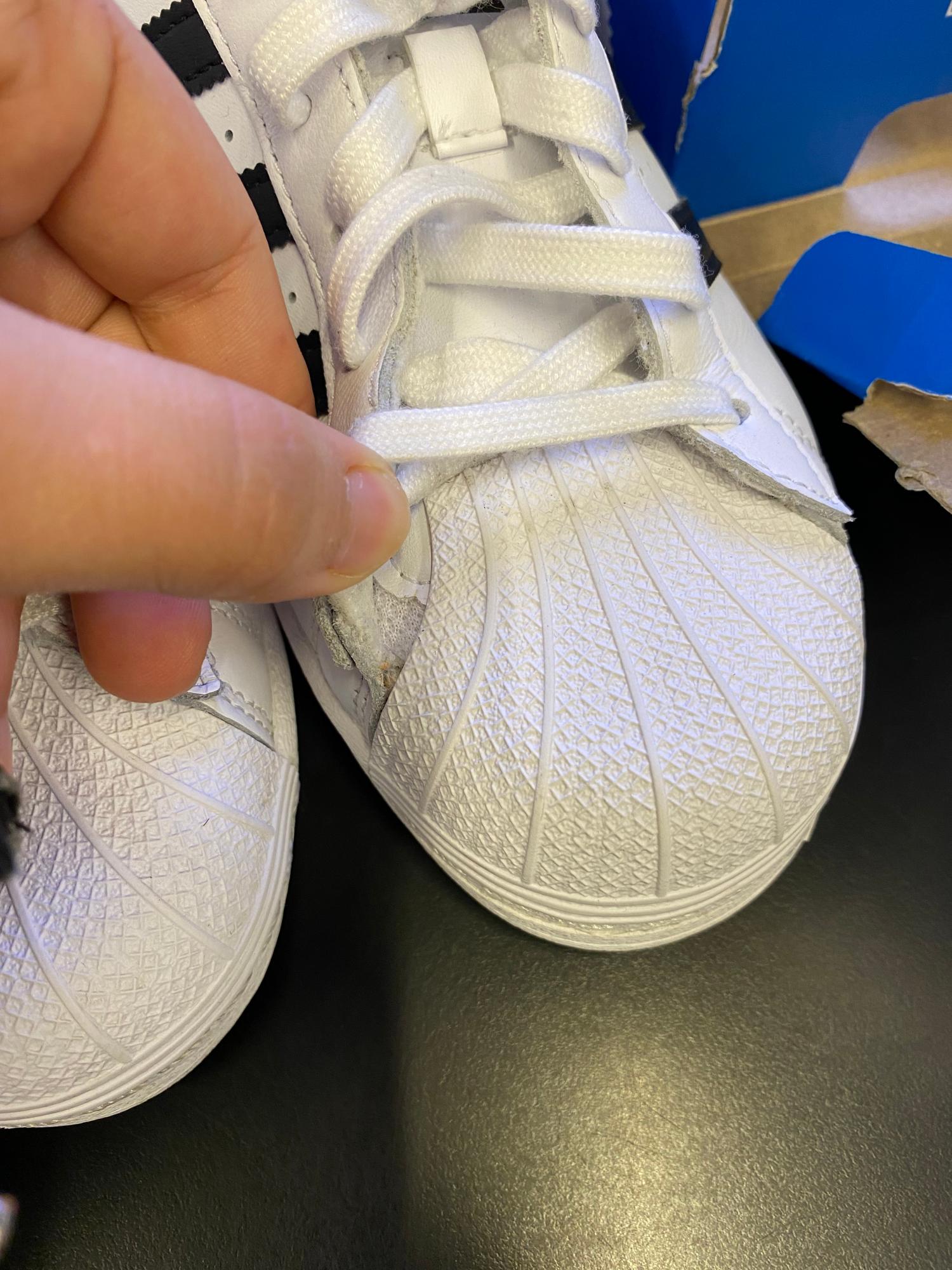 Brand New Adidas Superstar Tears After 2 Wears - Xolvie