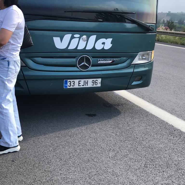 Villa Seyahat Araç Eski Çalışanlar Disiplinli Değil