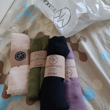 Modakaşmir Siparişlerimi Hem Geç Gönderdi Hem De Eksik.