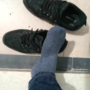 LCW Kışlık Ayakkabı Su Aldı.