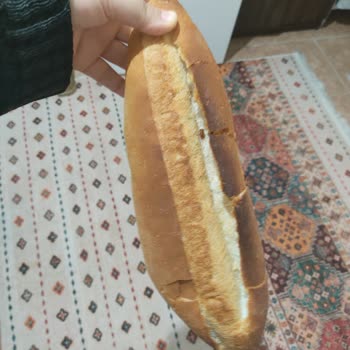 Getir Küçük Kömür Ekmek Ve Kötü Hizmet