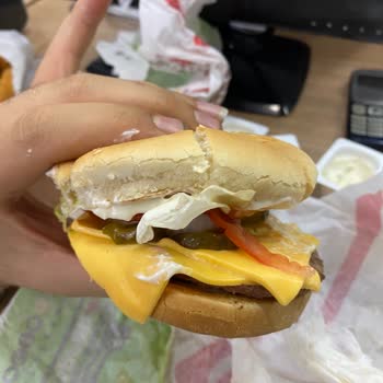 Burger King Soğuk Sandviç Hayal Kırıklığı: Beklentinin Altında