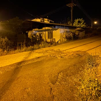 Muğla Büyükşehir Belediyesi Su Patlamasından Dolayı Akıntı Var