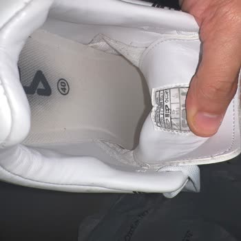 Deichmann Sağ Ve Sol Farklı Numaralarda Ayakkabı