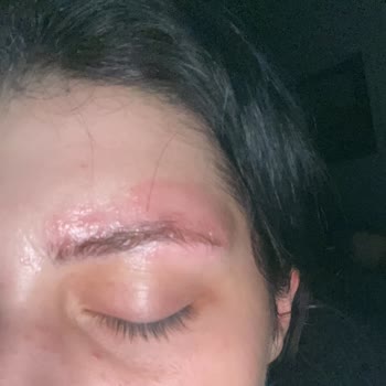 Note Cosmetics Note Kaş Sabitleyici