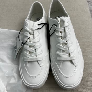 Zara Yanlış Ürün Gönderdi