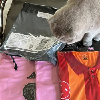 BiForma (Instagram: bi.formaa) Biforma Eksik Forma Yolladı