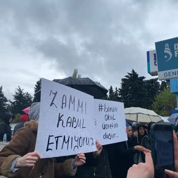 Biruni Üniversitesi Biruni Okul Ücretini Düşür!