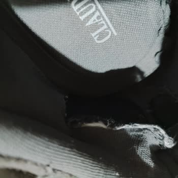 Deichmann İlgisizlik Sorumsuzluk Ürünlerinin Arkasında Durmaması