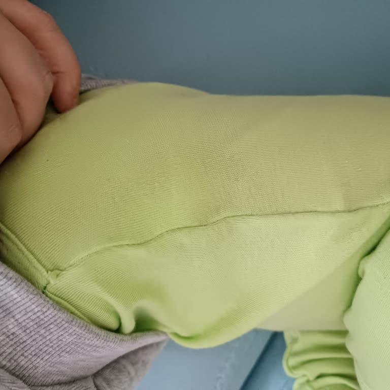 Molfix Sürekli Çiş Geçiyor Kıyafetimize