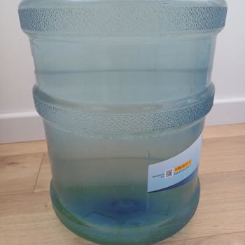 Billur Su Sipariş Edilen Suda Yoğunlaşma Ve Sararma Sorunu