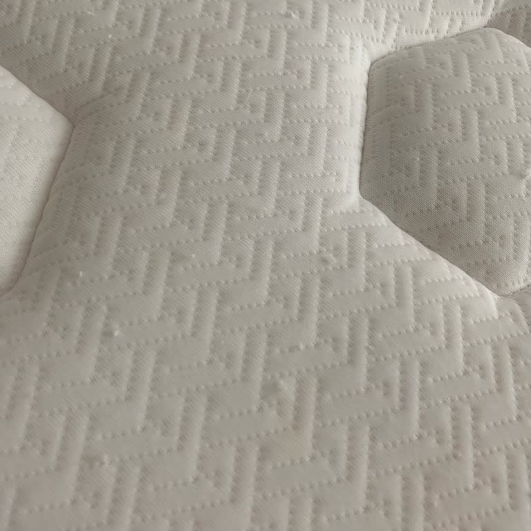 Yataş Cool Wool Yatak Tüylenme Yapması